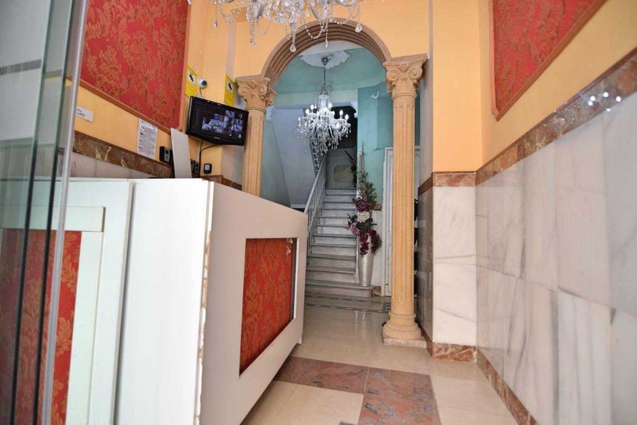 Apartamentos Marques De La Merced Málaga Eksteriør bilde